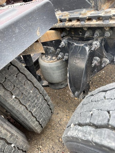 2020 Freightliner Cascadia 1FUJHHDV5LLLC1671