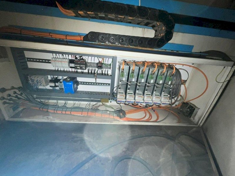 2021 Jet Edge 5X10MR 5 - Axis Waterjet Cutting System (#5725)