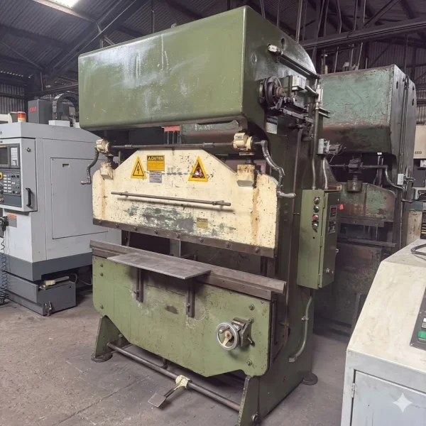 Di-Acro 14-72 Press Brake 14 Gage 72 Inch Capacity 6 Foot Bed Manual Backgage $5,900 FOB Lakewood, CA