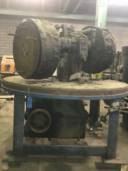 SIMPSON MODEL 2.5G BATCH MULLER S/N E187129 WITH DUST HOOD AND 75HP MOTOR