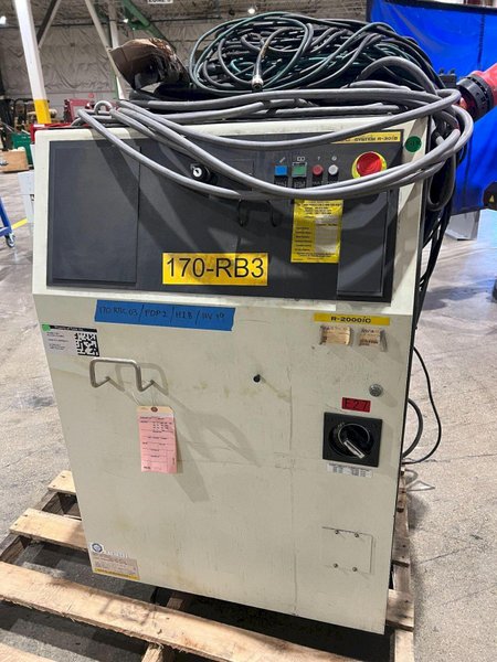 FANUC ROBOTICS R-200IC/210F ROBOT W/ R30IB CONTROLLER NO PENDANT USED