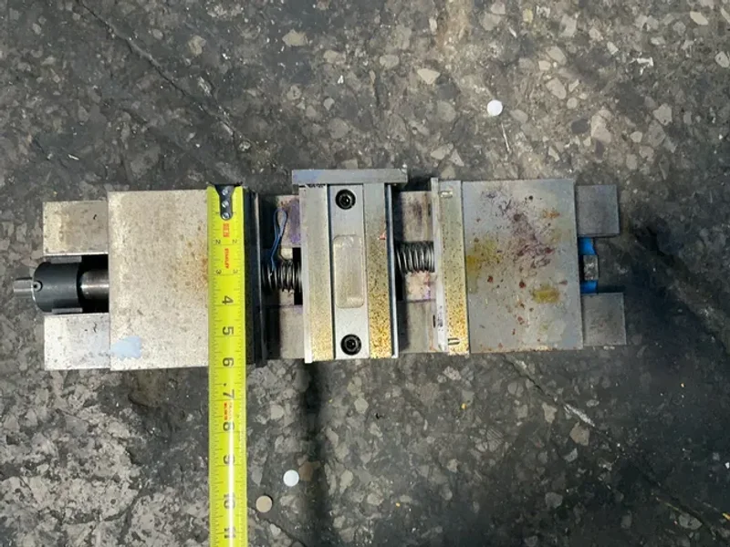 Kurt 6”  6” Vise