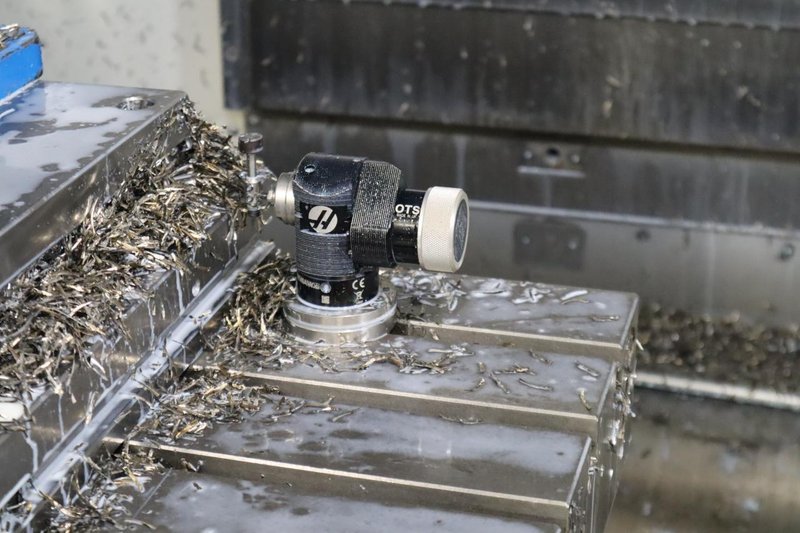 Haas VF-3YT CNC Vertical Machining Center, 40&quot;x26&quot;x25&quot;, CT40, 8,100 RPM, 2-Speed Gearbox, 40 Station ATC,  Probing, Thru Spindle Coolant