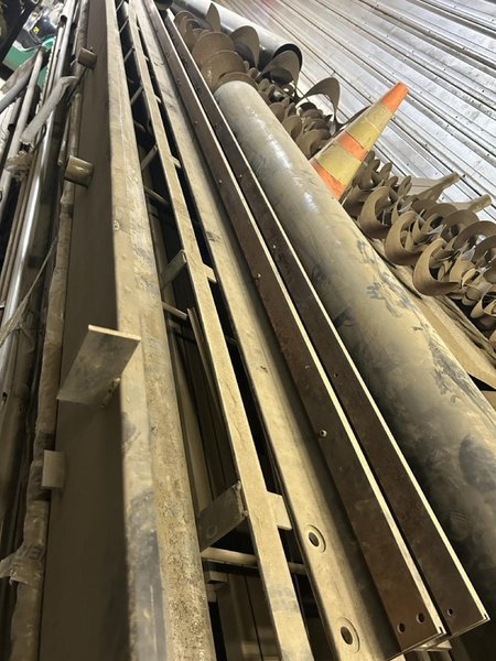 6′ x 10′ ProStar PR5-175-HD Plasma Table, 2014 – Hypertherm HPR 400, Water Table