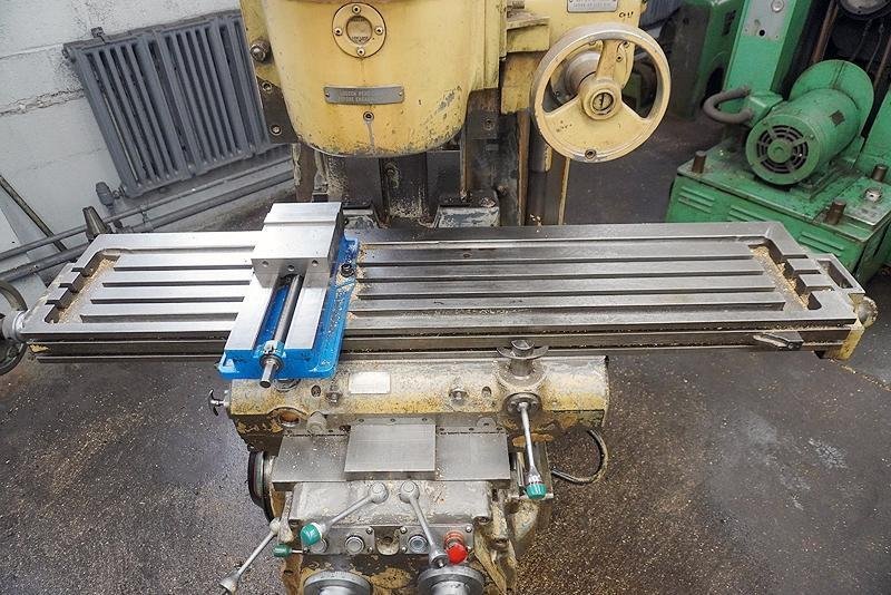 CINCINNATI MODEL #310-14VDT VERTICAL MILLING MACHINE: YOBRO #25927