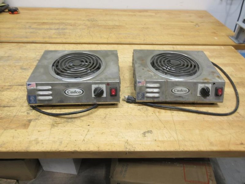 Cadco CSR-3T Electric Hot Plates (2 Units) 110V Single Phase **Both Work**- Auction Item