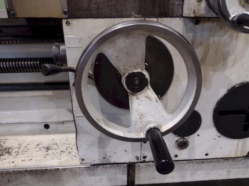 TOS MODEL #SUS-80 ENGINE LATHE : YOBRO 25404
