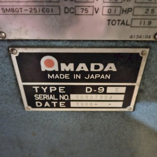 88 TON X 8&#039; AMADA RG-80 HYDRAULIC PRESS BRAKE. STOCK # 0134225.