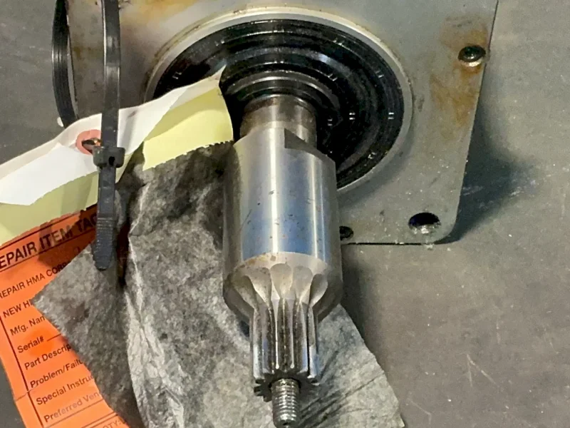 FANUC 2000RPM AC SERVO MOTOR  -  A06B-0166-B675#R016-R