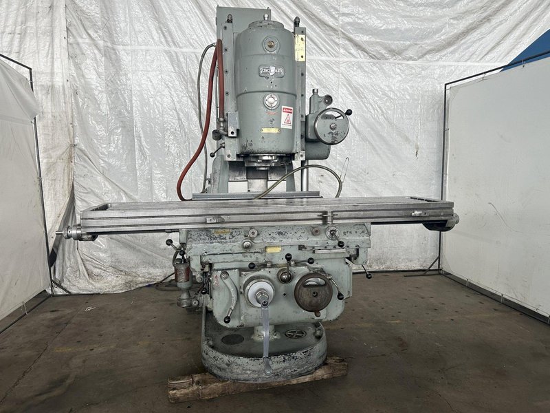 CINCINNATI NO. 4 VERTICAL MILL. STOCK # 0261724.