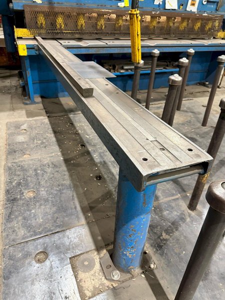 10' X 1/2" STEELWELD MECHANICAL SHEAR. STOCK #0112326