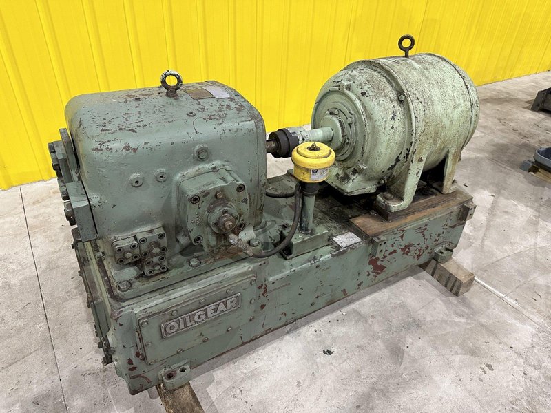 35 HP OILGEAR MODEL DR-3517 PUMP &amp; MOTOR: STOCK #20540