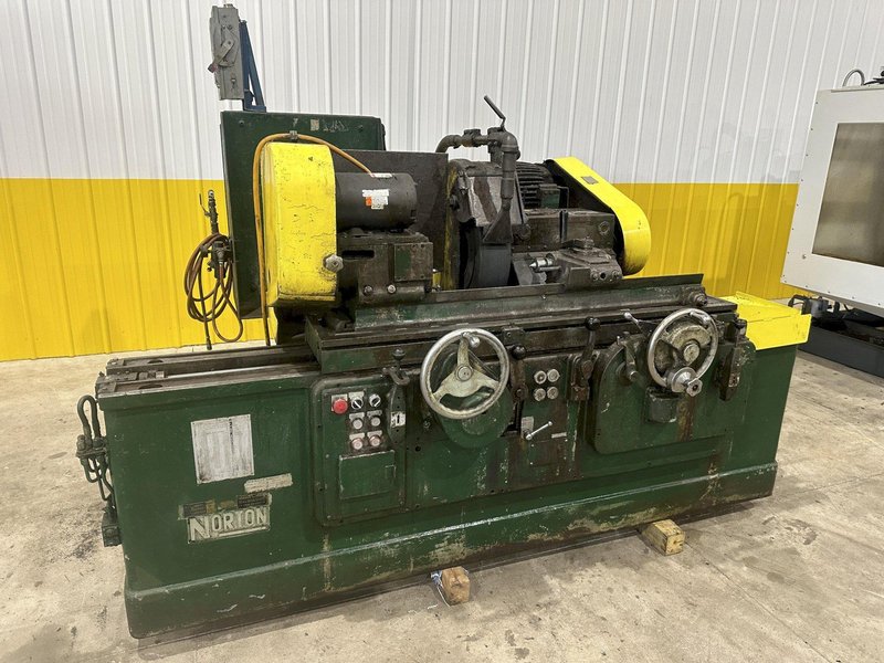 6" X 30" NORTON HEAVY MODEL #CTU DUTY OD CYLINDRICAL GRINDER: STOCK #20684