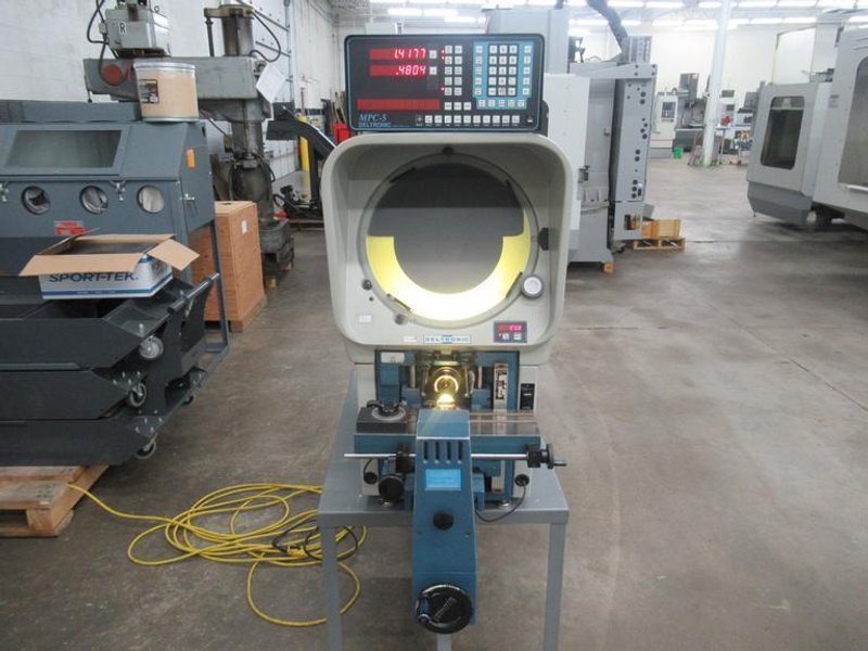 Deltronic DH14-MPC4 14" Optical Comparator with MPC-5 2-Axis Readout, Surface and Profile Illumination