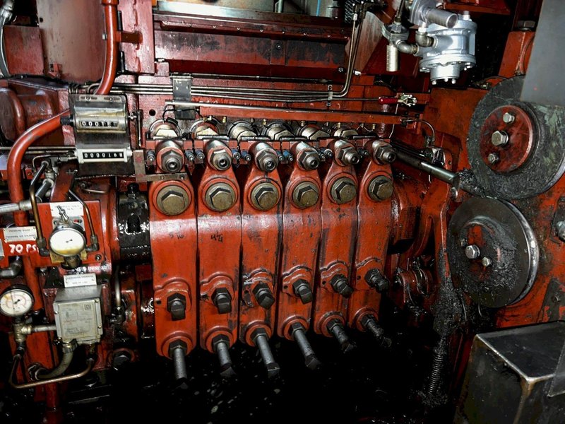 National Model 625 S3 6 Die Cold Former