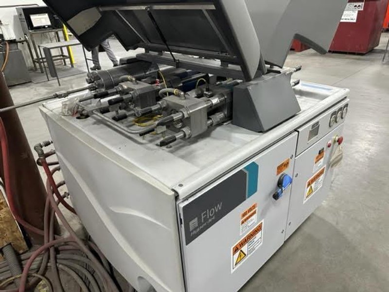 8.6′ x 20′ Flow Mach 500 WaterJet, 2017 – Dual Head,  Dual Garnet