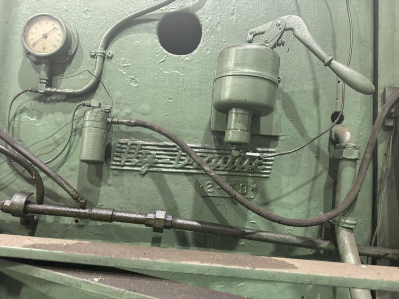 36&quot; ROCKFORD MODEL SL HYDRAULIC VERTICAL SLOTTER WITH TOOLING. STOCK # 0668025