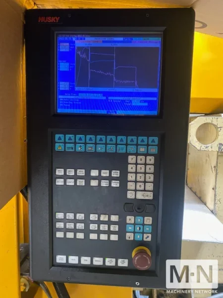 672 TON 80 OZ HUSKY MODEL G600GENRS100/85 INJECTION MOLDING MACHINE MFG 2000