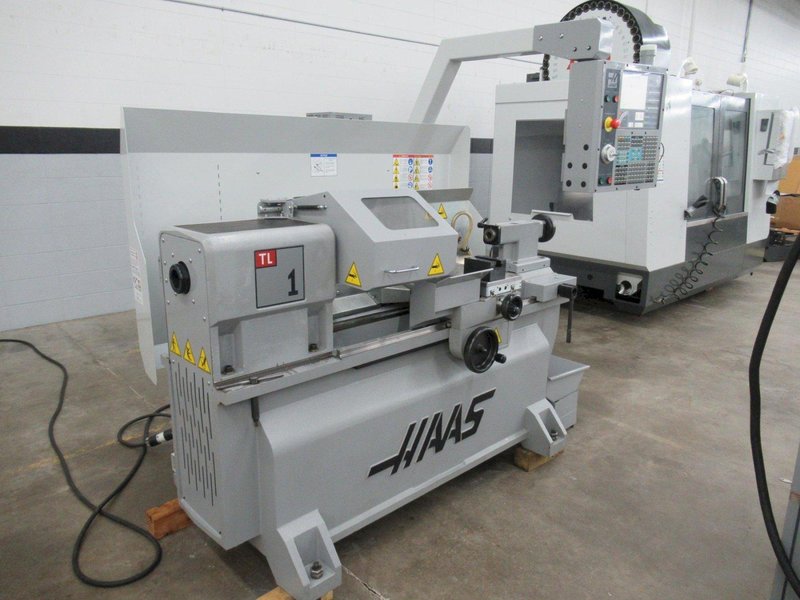 Haas TL-1 CNC Toolroom Lathe with Tailstock, 3-Jaw Chuck, Coolant Tank and Pump