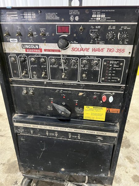 LINCOLN SQUARE WAVE MODEL #TIG-355 WELDER POWER SOURCE STOCK: #18910