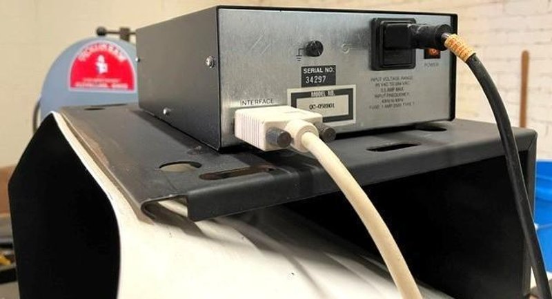 14" Mitutoyo Optical Comparator PH-350H, Horiz., Bench Model, Surface Illumination, 5X Lens