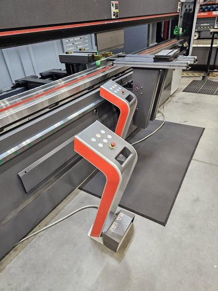 352 Ton x 14′ Bystronic Xpert Pro 320/4300 Extended Hydraulic Press Brake, 2022