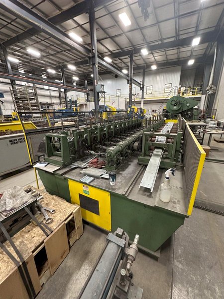 10 &amp; 12 STAND X 2" BRADBURY SIDE BY SIDE U JOINT DRIVE ROLLFORMER: YOBRO #24947