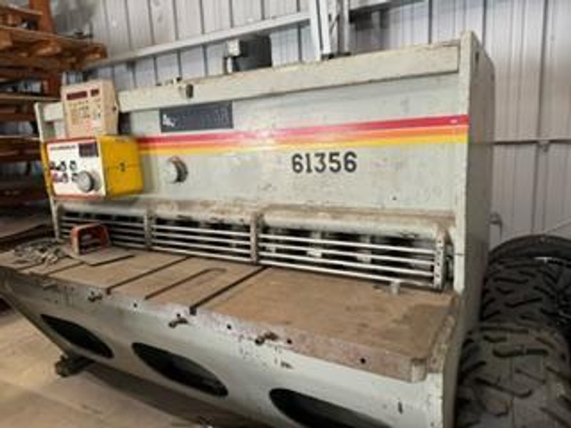10 GA x 6′ Accurshear 61356 Hydraulic Power Shear, 1994