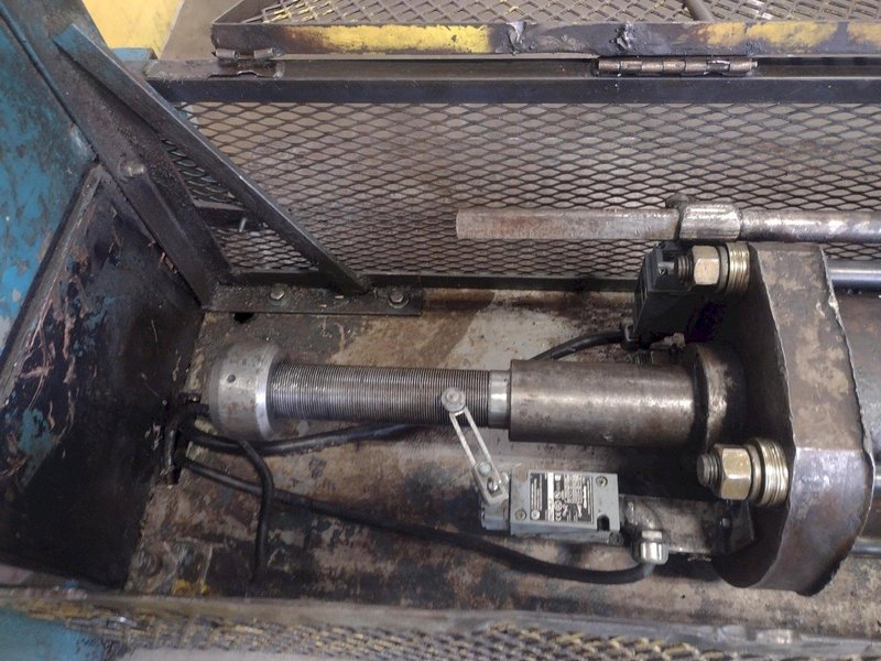 EAGLE MODEL &quot;LARGE-C&quot; TUBE END FORMER MACHINE: STOCK #16806