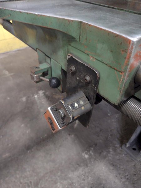 30 TON STRIPPIT MODEL #SUPER 30/30 SINGLE END PUNCH: STOCK 13470