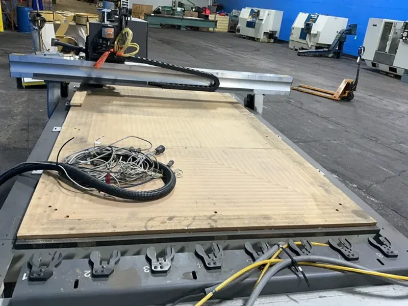 MULTICAM 60”X122” CNC ROUTER  -  1000 SERIES