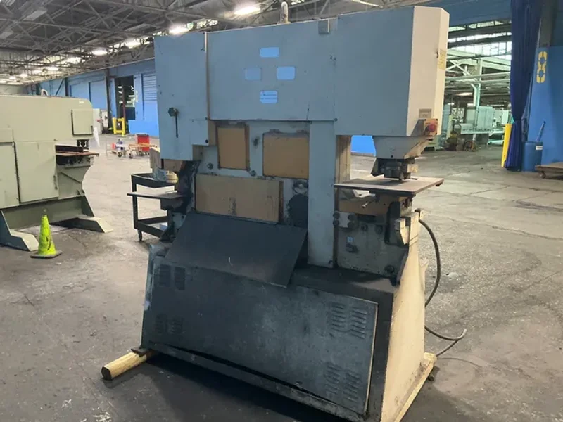 GEKA 65,000 PSI HYDRACROP 110/A HYDRAULIC IRONWORKER  -  HYD 110