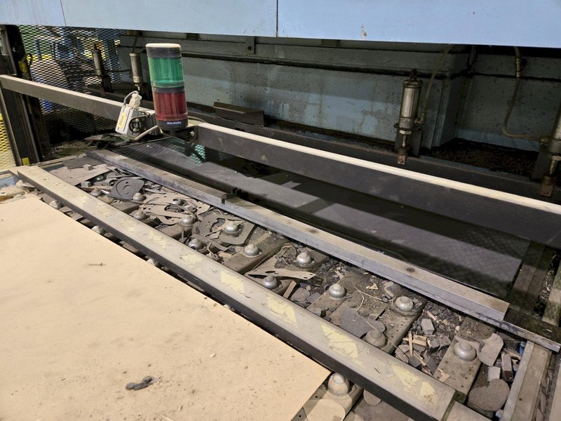 500 TON BRUNO FH500 DIE CUTTING PRESS. STOCK # 0772026
