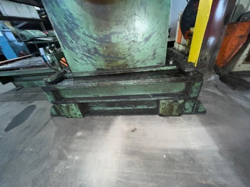 25,000# x 72&quot; ROWE UNCOILER STOCK# 3899
