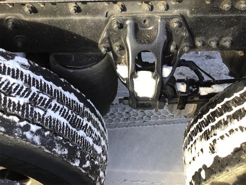 2023 Kenworth T680 1XKYDP9X0PJ233871