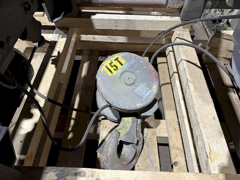 15 TON STAHL UNDERSLUNG HOIST AND POWER TROLLY: STOCK #19749