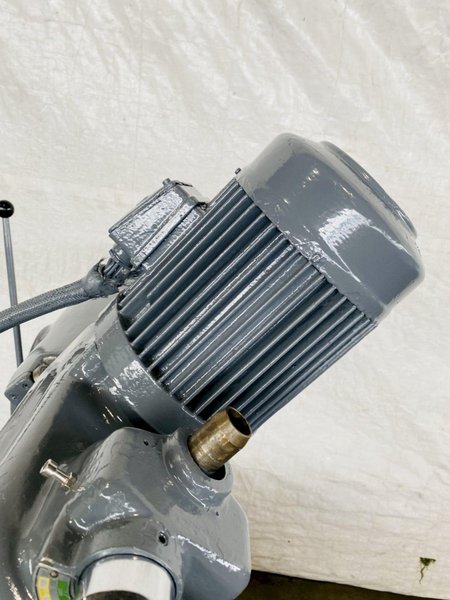 DONAU DR13 RADIAL ARM DRILL PRESS. STOCK # 0103722