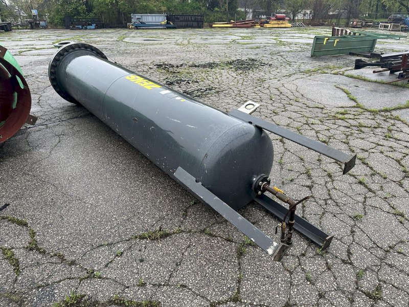 8,000 CFM ZEKS MODEL #8000HDF MIST ELIMINATOR VERTICAL TANK: STOCK #23052