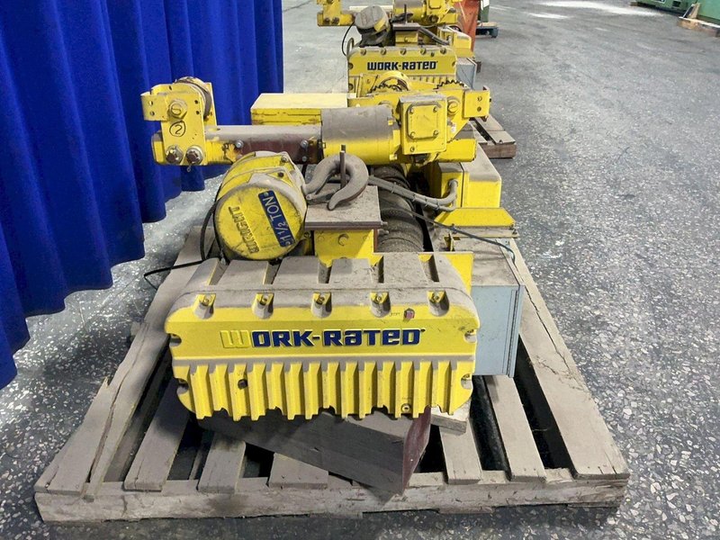 ACCO WRIGHT 1.5 TONS HOIST