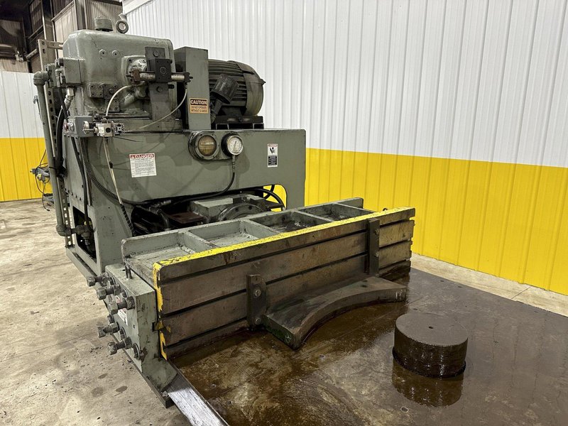 200 TON BEATTY HYDRAULIC BULLDOZER TYPE HORIZONTAL PRESS: STOCK #20538