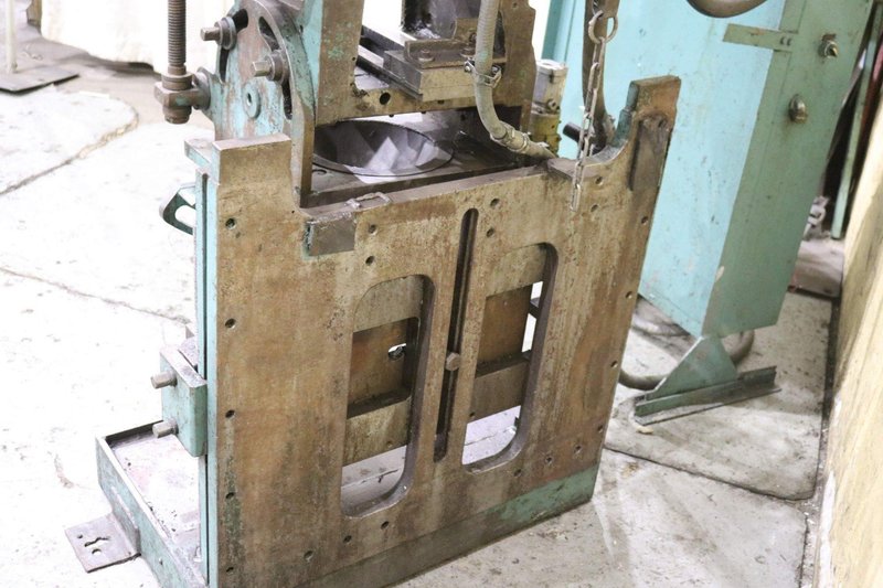 18 TON TISHKEN MODEL #COT-6 CUTOMATIC CUTOFF PRESS: STOCK #70959