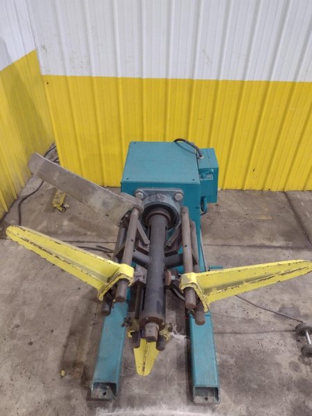 4,000 LB X 16" DURANT MODEL #MD-401-M MOTORIZED UNCOILER COIL REEL: YOBRO #24499