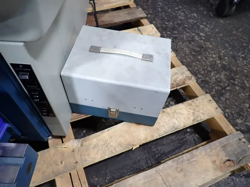 DELTRONIC 14" OPTICAL COMPARATOR   -  DH14-I