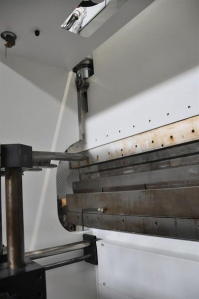 Safan - DNCS 50 ton x 2050 mm CNC