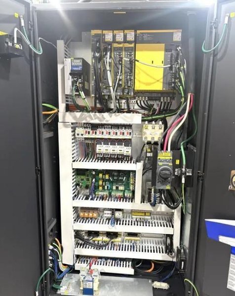 2018 Doosan Lynx 2100LSYB Used CNC Lathe For Sale