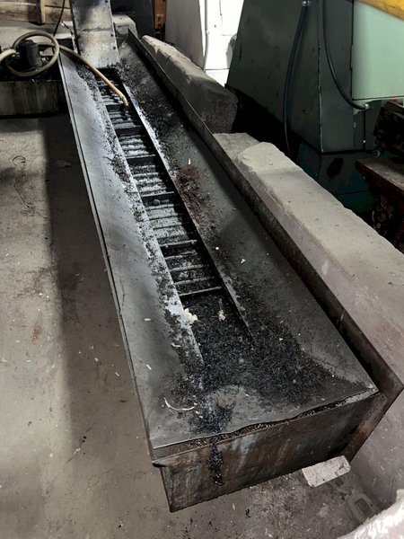 12&#039; FORTUNE INCLINED BELT CHIP CONVEYOR WITH COOLANT PUMP: STOCK #16783