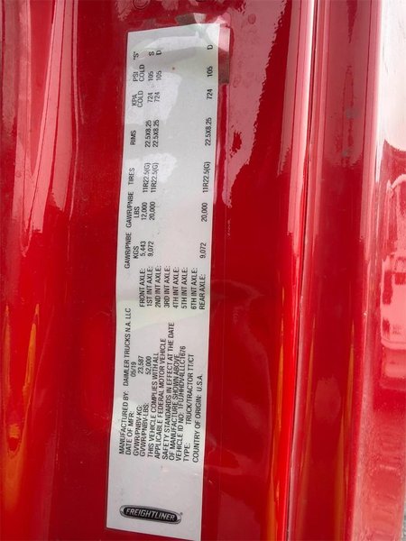 2020 Freightliner Cascadia 1FUJHHDV4LLLC1676