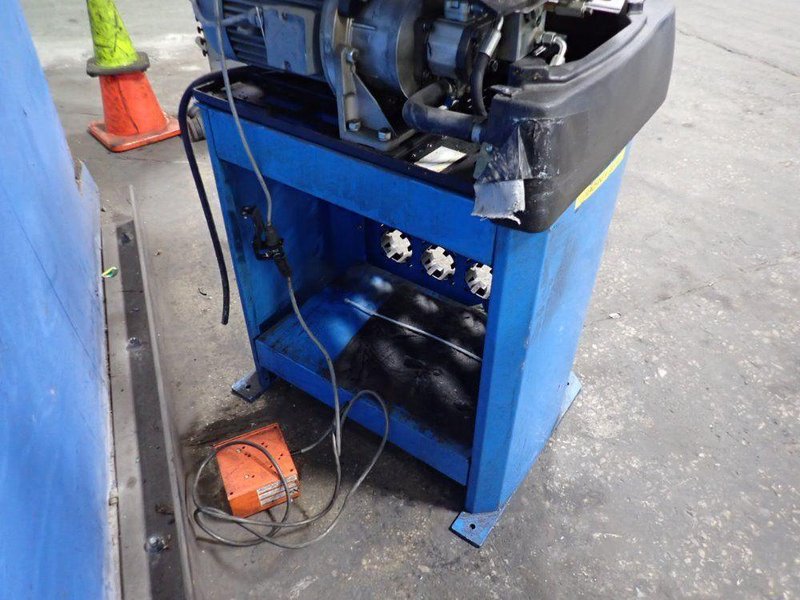 FINN POWER CRIMPING MACHINE  -  32
