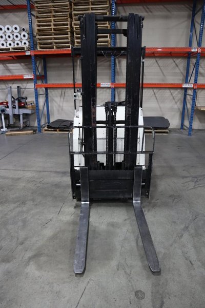 Baker CBR-FD Standing Electric Forklift 2550# Cap, Side Shift, Charger- Auction Item