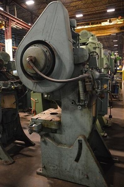 30 TON BLISS #20C OBI FLYWHEEL PRESS